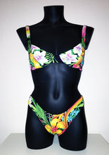 Load image into Gallery viewer, Cuba Floral